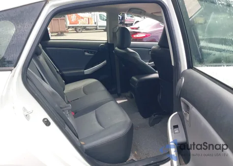 2013 Toyota Prius Four z USA, uszkodzony, nr VIN JTDKN3DUXD5672424